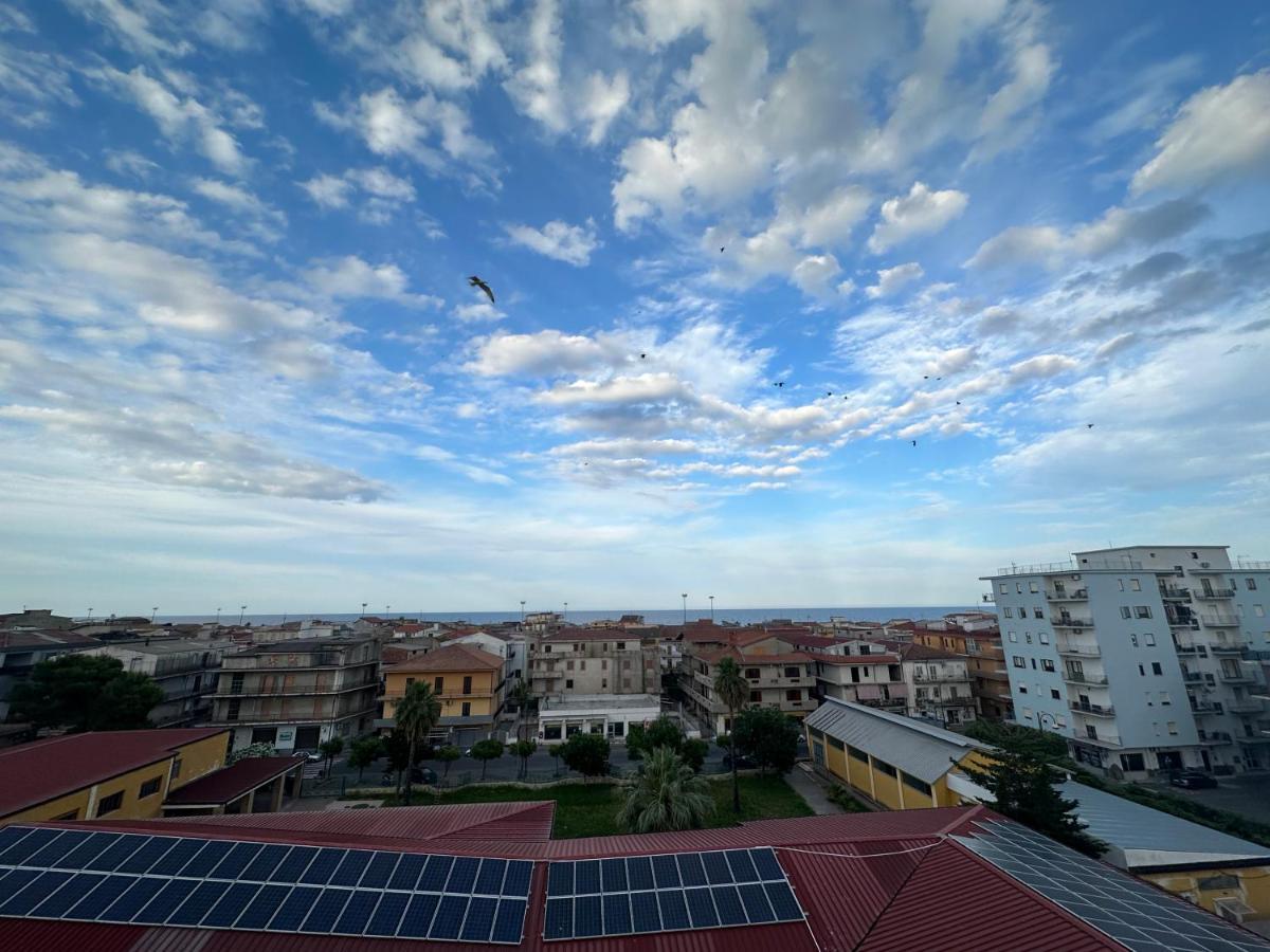 Hotel Atena Чиро-Марина Екстер'єр фото